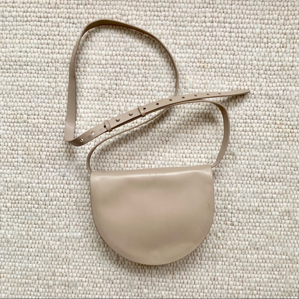 Kate Spade Saturday half circle beige/grey handbag